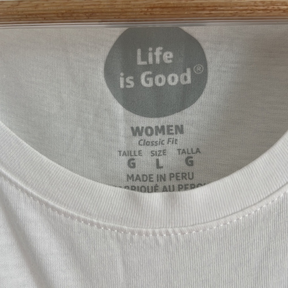 Women’s Life Is Good Sleeveless Tank - Picture 3 of 5